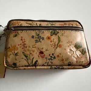 Patricia Nash Prairie Rose Viani Wristlet
